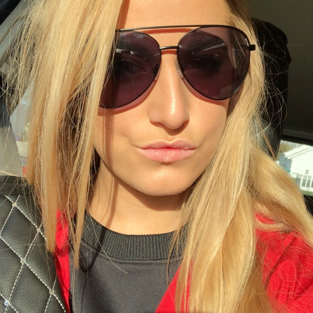 Meet your Posher, Lindsey